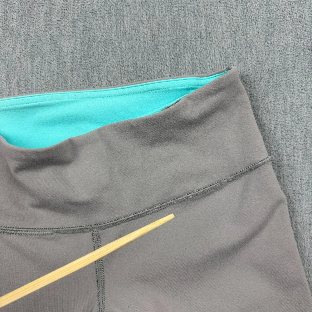 Lululemon Leggings Womens 4‎ Gray Find Your Flow Cropped 23